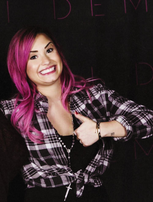 demetria lovato.  - Página 40 Tumblr_n1c84950AH1t0aqb5o1_500