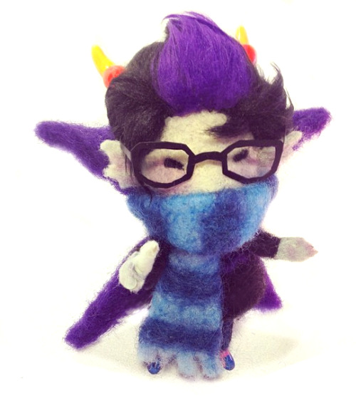 pu-sews:The Eridan Ampora puff I made for my giveaway, here now...