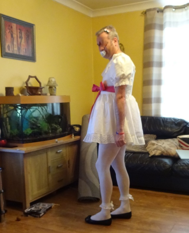 Best Way For A Sissy Boi To Spend His Day Boys