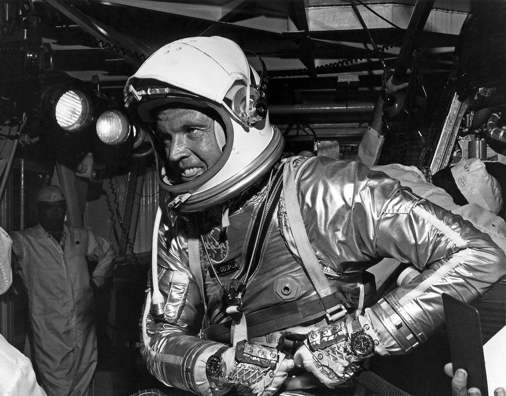 Астронавт 9 букв. Джим Марсел астронавт. Клифтон Уильям астронавт. Меркурий космонавты.