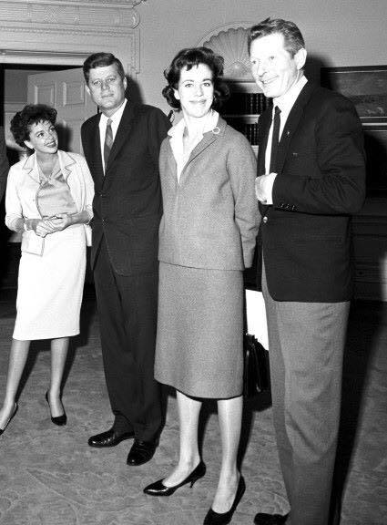 ZestyBlog - Judy Garland, John F. Kennedy, Carol Burnett,...