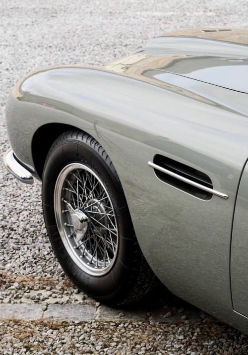 utwo:Aston Martin DB 4 GT© jack passey photo