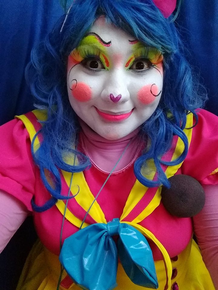 Pin by Jojo Amai on Clowning 2 | Female clown, Clown face paint, Cute clown