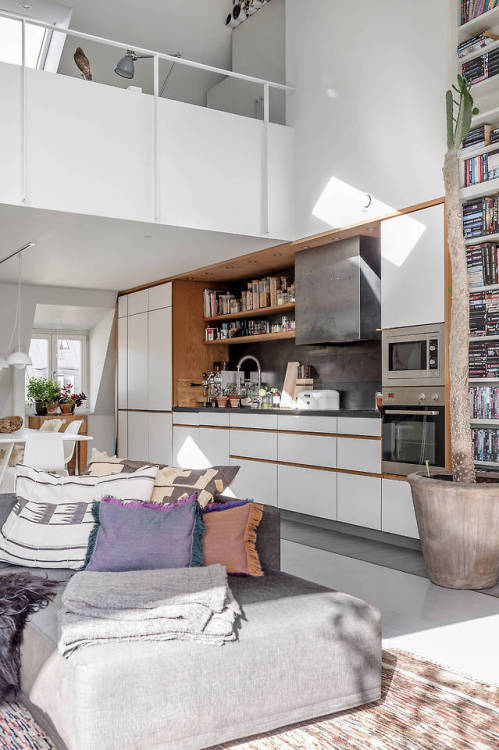 thenordroom:Scandinavian loft apartmentFollow The Nordroom:...