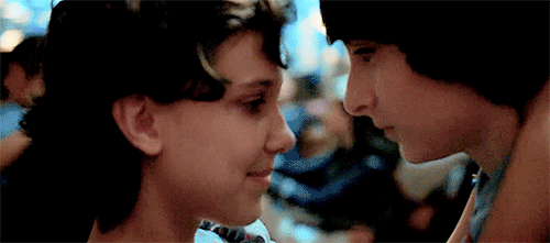 [Image: tumblr_inline_oyvf1ncpHg1t0nexx_540.gif]