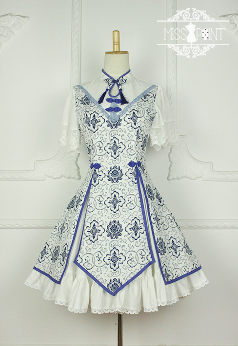 lolita-wardrobe:LolitaWardrobe - The Best Place To Shop...