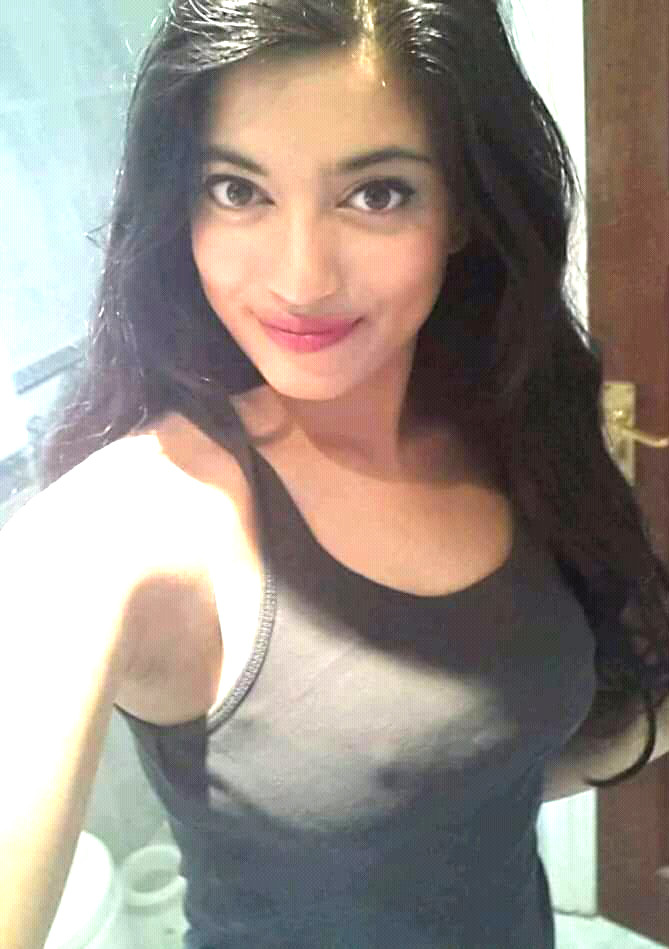 Sensual post from hotindianactress