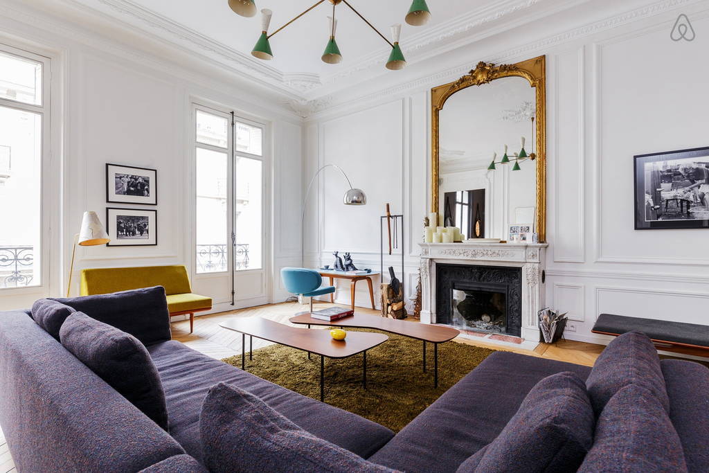 gravity-gravity: Paris Apartment via Airbnb - As Another Day Passes