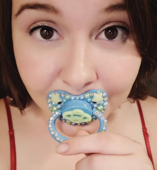 littlepurrymew:This is definitely my favorite paci! I still...