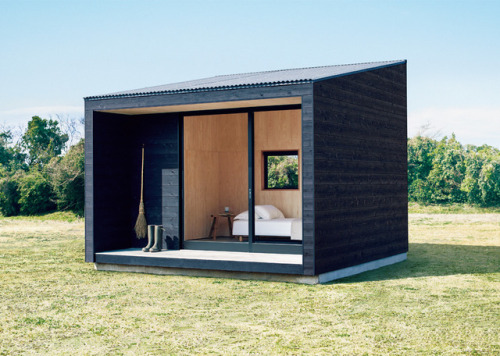 linxspiration:MUJI’s Beautifully Minimalistic Hut Is Now...