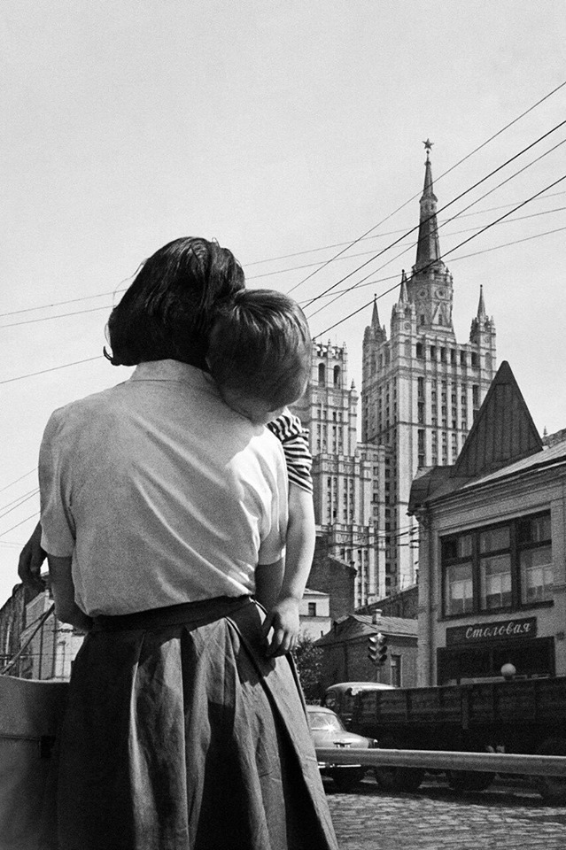 Krasnaya Presnya street in Moscow (1963)