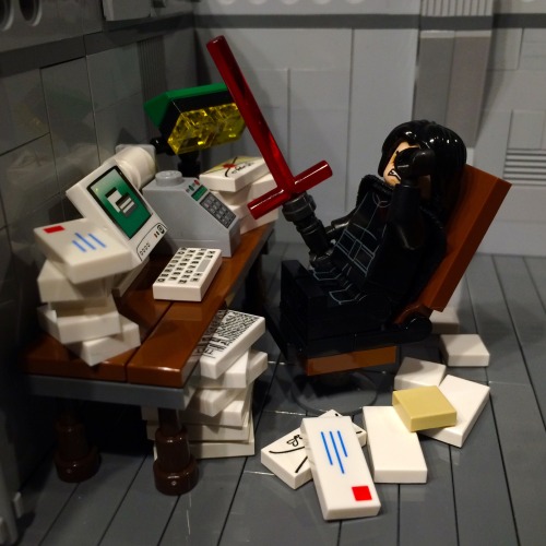 tantrum-kylo:Reasons my Kylo threw a tantrum: He had to file...