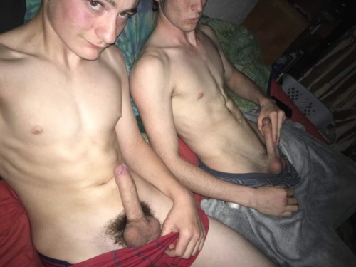 naked-straight-guys:Straight friends tricked together For...