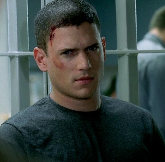 Prison Break — prisonbreakicons: like or reblog if you save....