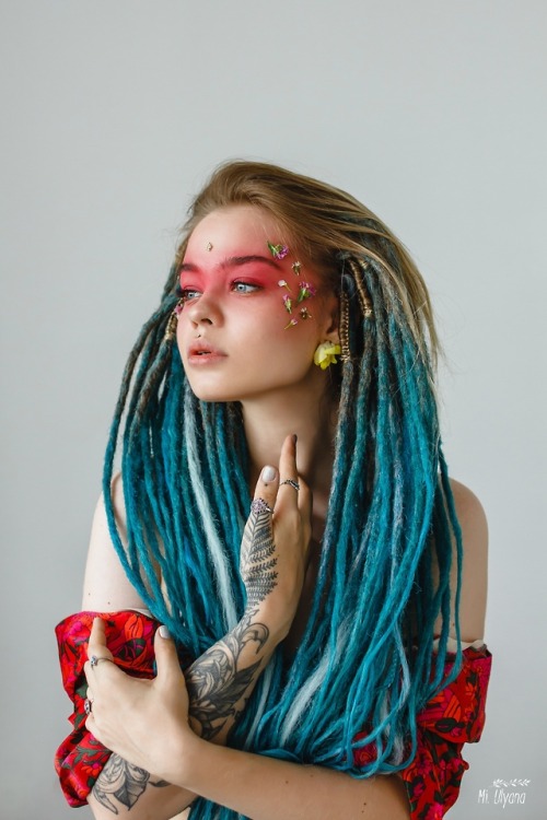 welovedreadlocks:Daria Esenina