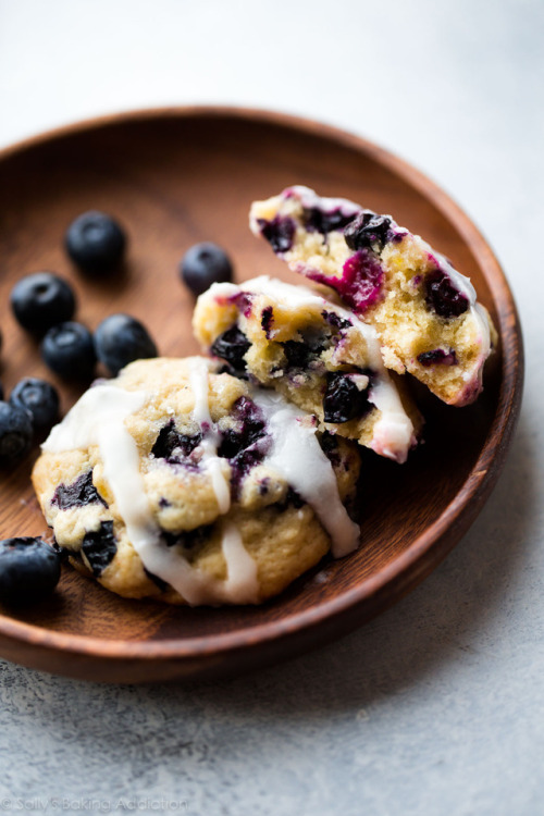 fullcravings:Blueberry Muffin Cookies