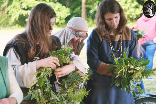 lamus-dworski:Slavic celebrations of summer solstice in Poland....