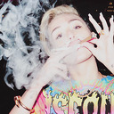 blog logo of Queen Miley Cyrus ♕