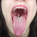 blog logo of Tongues Out (female)