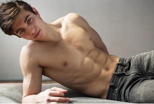 dude-on-demande:
“Justin Petzschke
”