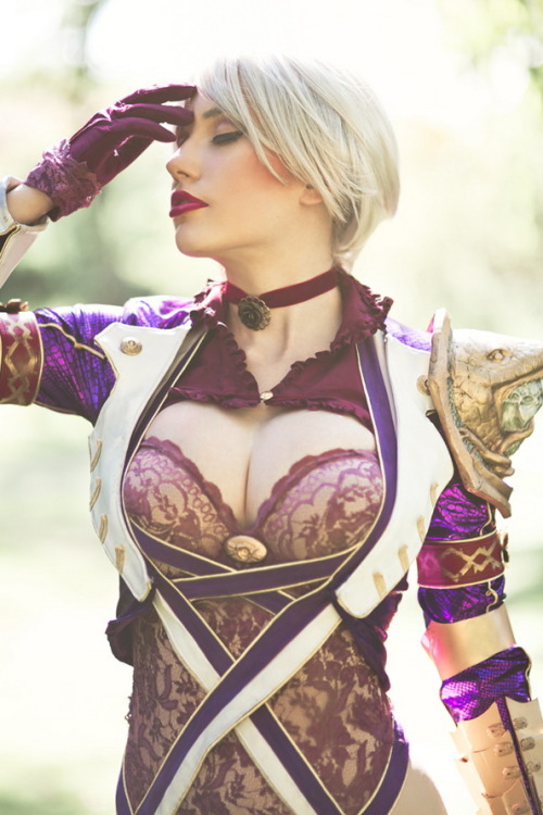 Hot Cosplay Girls