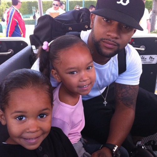 exquisiteblackpeople:“J boog has some beautiful children.”