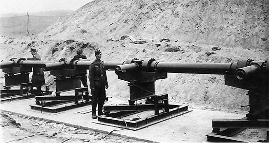 V3 Cannon: Like the V1 cruise missile and the V2... - A History Of War