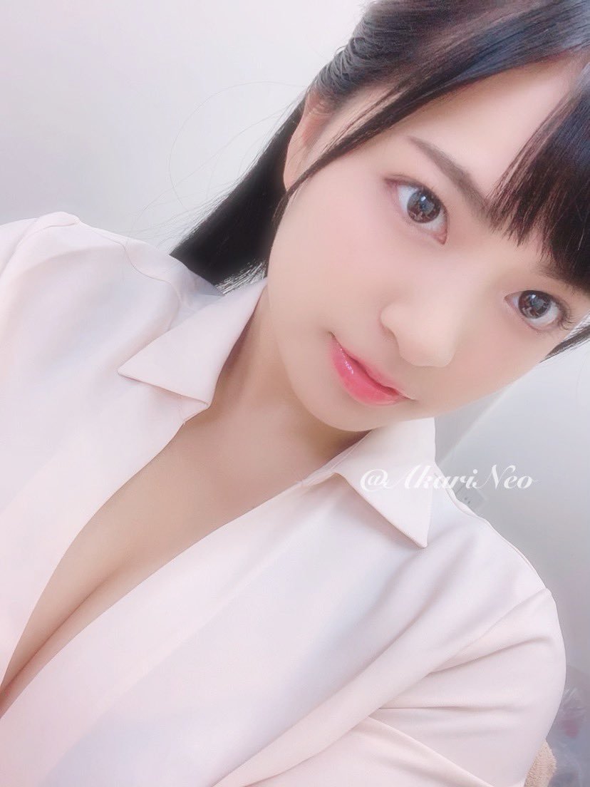 Instagram 根尾 あかり