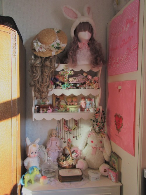 angel-bruises:My favourite corner of my room