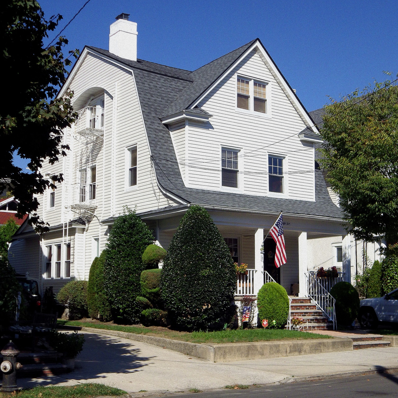 Wandering New York, A house in Bay Ridge, Brooklyn.