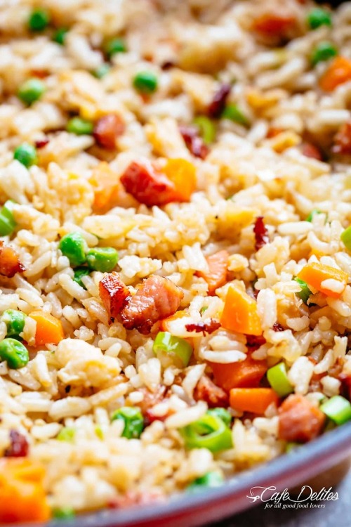 foodffs:Fried RiceReally nice recipes. Every hour.Show me...