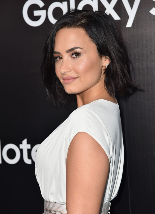 Sensual post from hottestcelebrities