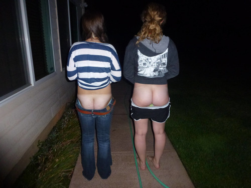 Girls Mooning