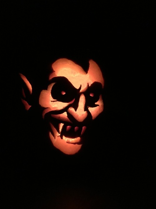 Halloween 2015 pumpkin carved (with a stencil) by me