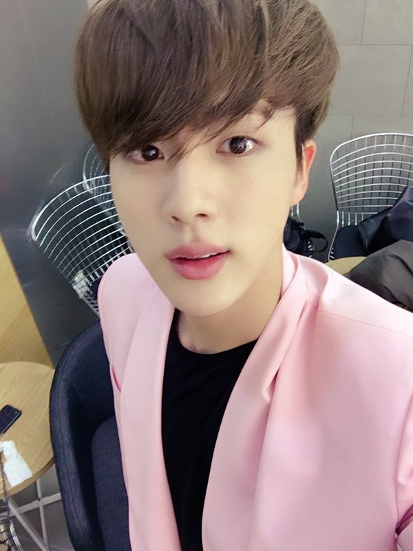 Seokjin selfies for 2016 (so far) | JINKOOK