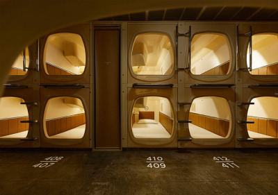 °C Capsule Hotel / Schemata Architects