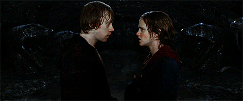 Image result for hermione e ron gifs"