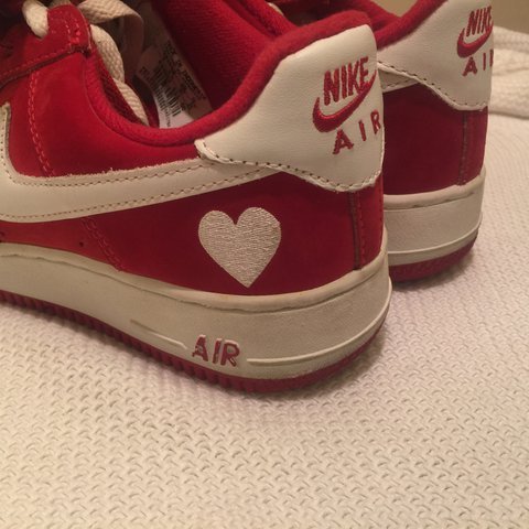 nike air force 1 low womens valentines day special edition