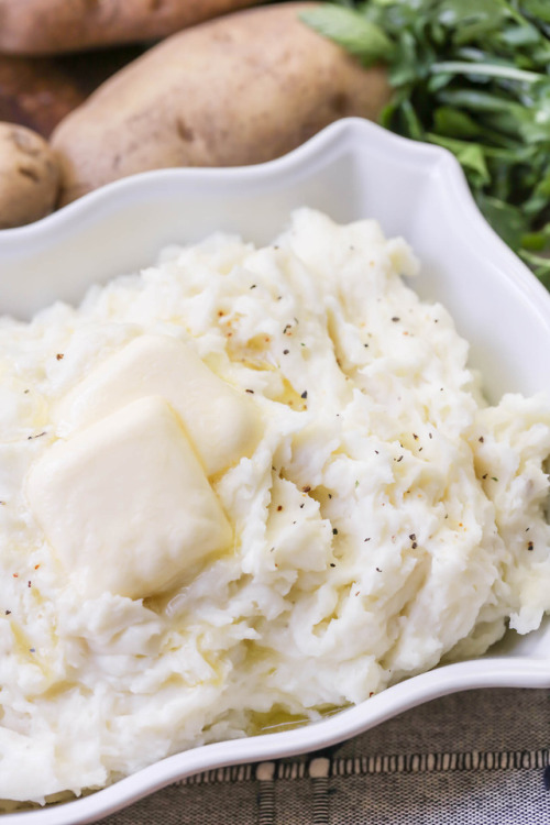 foodffs:Best Mashed Potatoes RecipeFollow for recipesIs this...