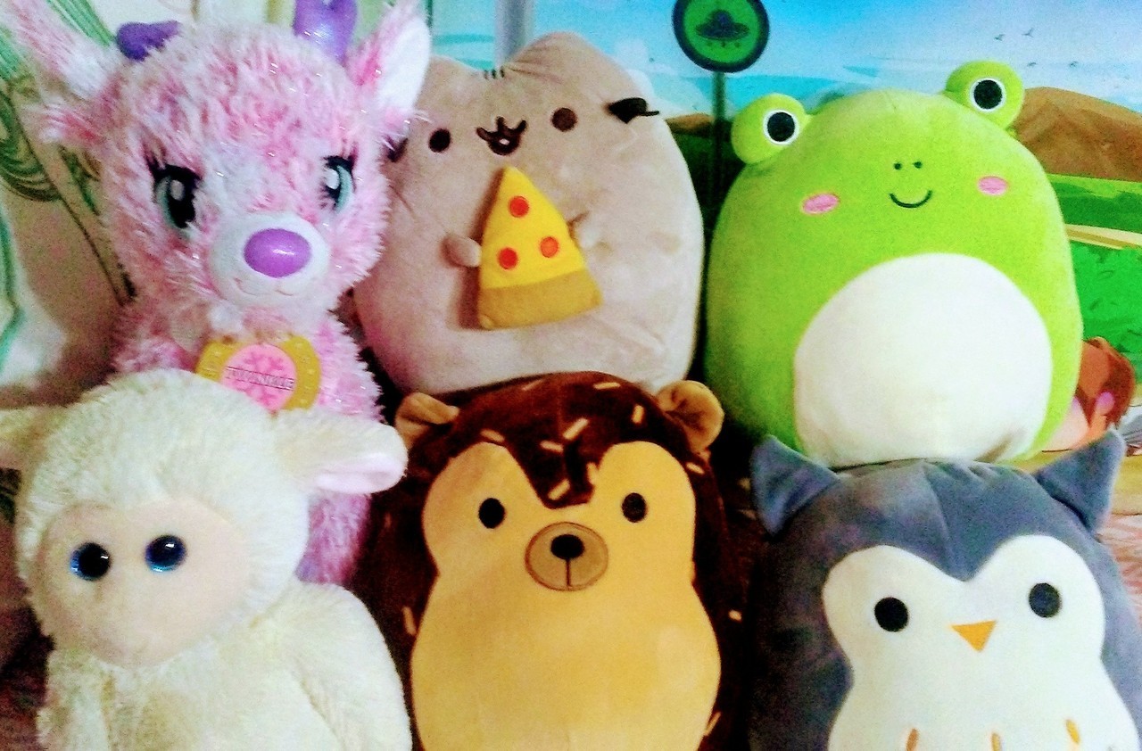 adopt me stuffies