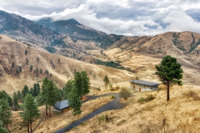 archatlas:<br /><br /><br /><br />Nahahum Canyon Cabin Balance Associates Architects<br /><br /><br />