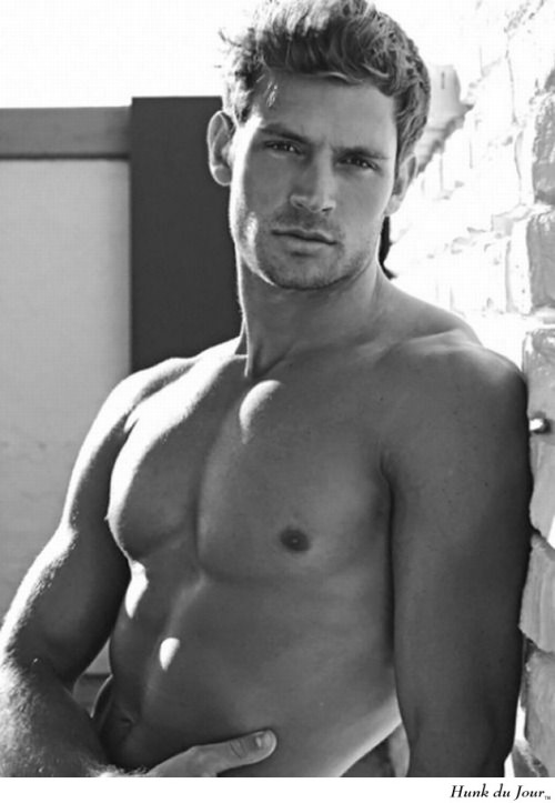 Your Hunk of the Day: Steve Boyd http://hunk.dj/7378