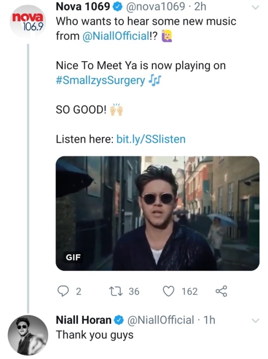 Niall's recent Twitter Activity - 10/21