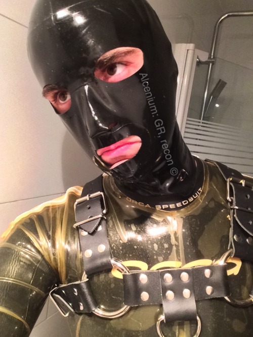 rubberloverpup:myrubbercreations:Self-made transparent...