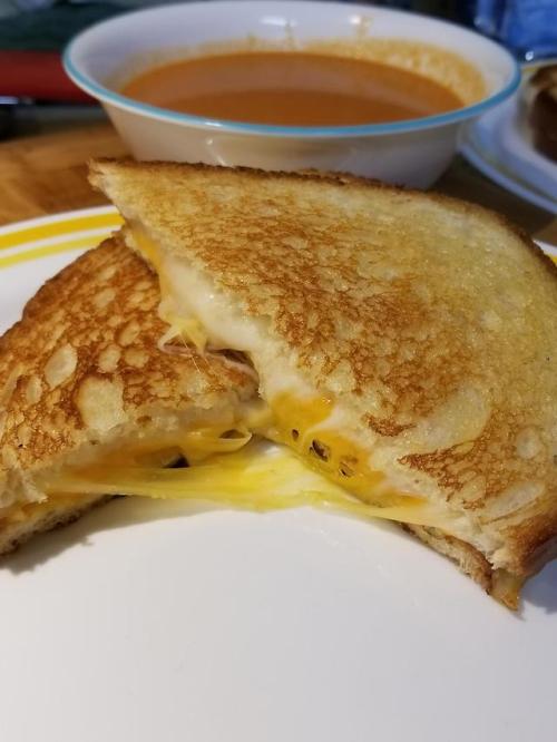 grilledcheesechirps:Classic sandwich and soup combo. Mozzarella...