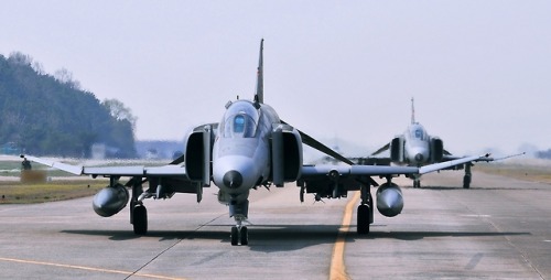 bmashine:South Korean F-4