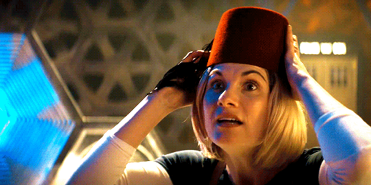 Doctor Who Kerblam 11x07 Thirteenth Doctor Eleventh Doctor Jodie Whittaker Matt Smith Fezzes are cool fez
