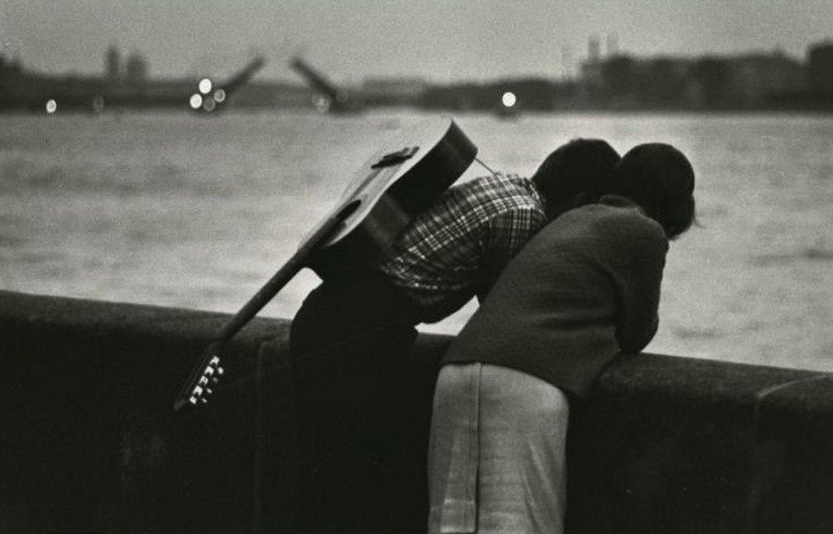 White nights in Leningrad. Photo by V. Akmolov (1975)