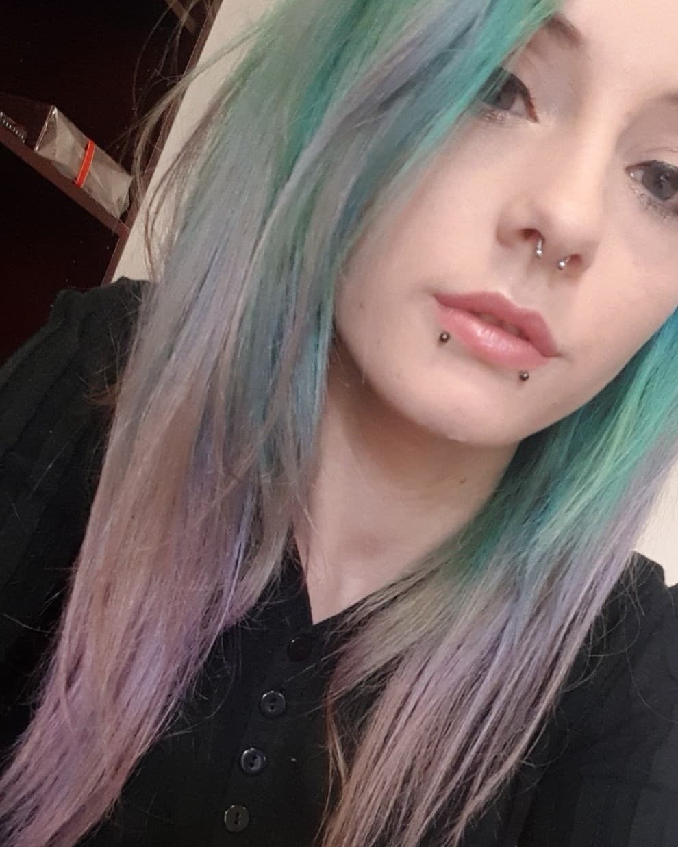 Teen pink pussy lips gif F dick sm 111