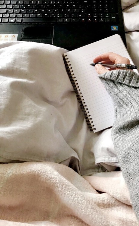 studyblr student study motivation study mood studyspiration studyspo study space study session study time research lizzystudy school